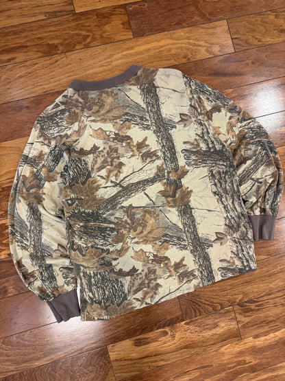 90s Realtree Camo Long-Sleeve Pocket Shirt (L)