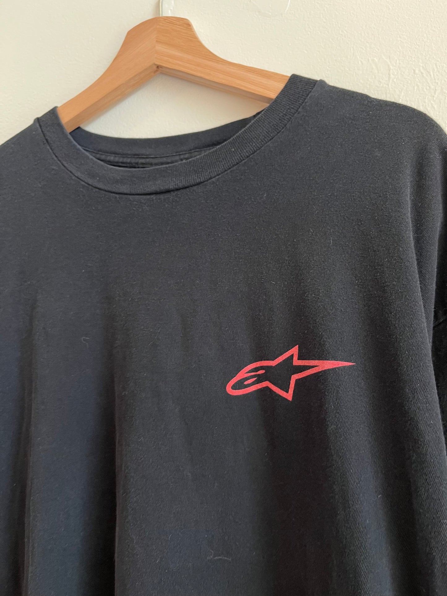00s Alpine Stars Black Spell Out Tee (XL)