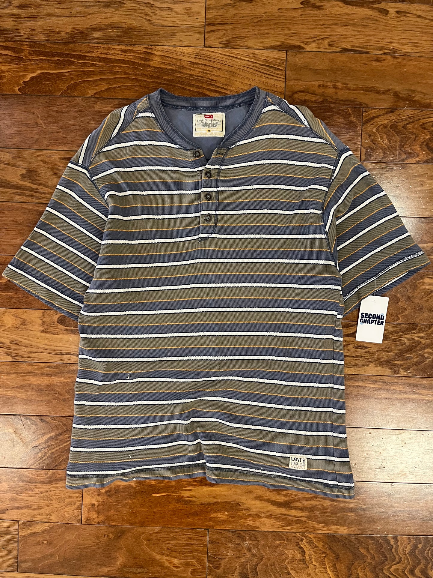 90s Levi's Striped Henley Essential Tee (M)