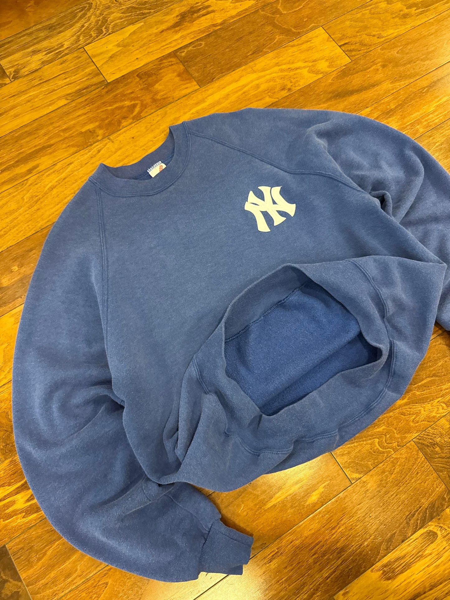 90s New York Yankees Jerzees Blue Embroidered Crewneck (XL)