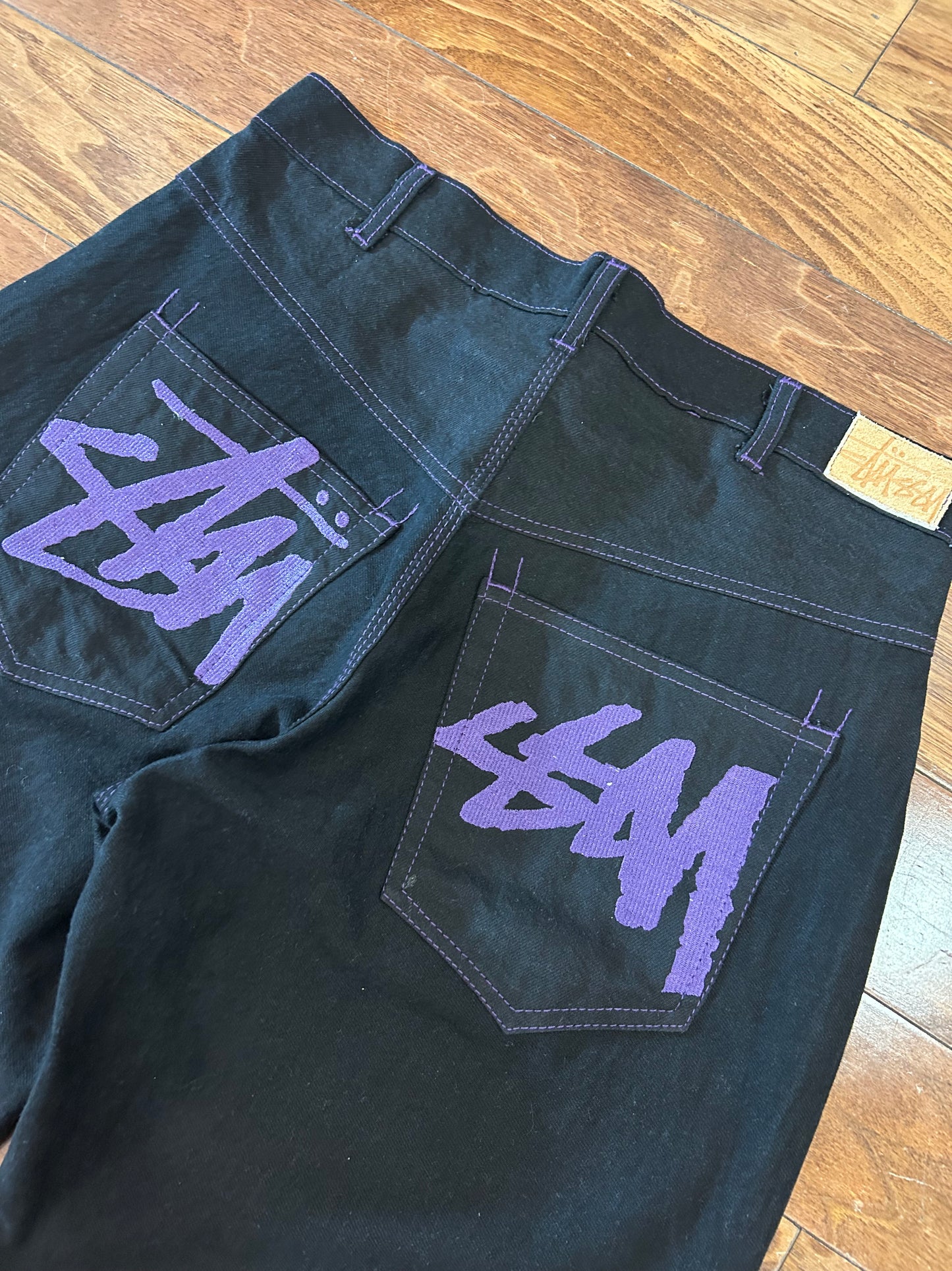 2010s Stussy Black & Purple Jean Shorts (34)