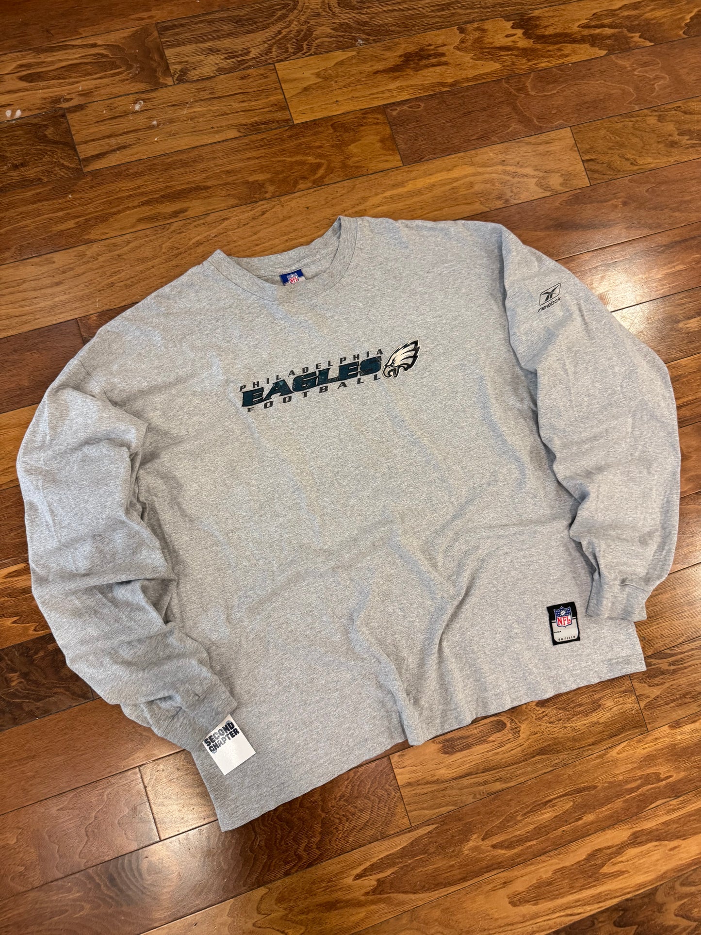 00s Eagles Reebok Long Sleeve Tee (XXL)
