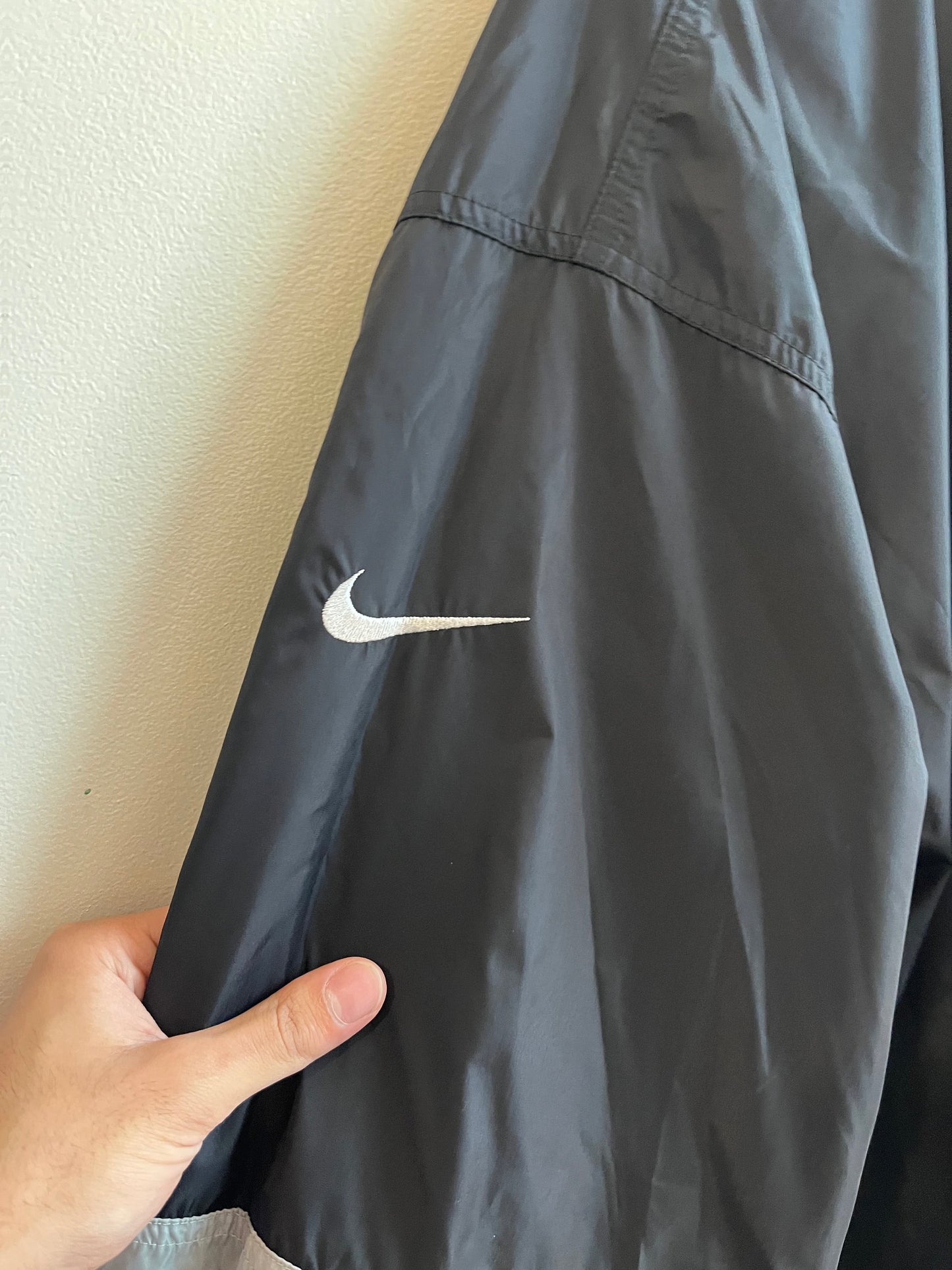 90s Carolina Panthers Nike Center Swoosh Reversible Windbreaker (XXL)