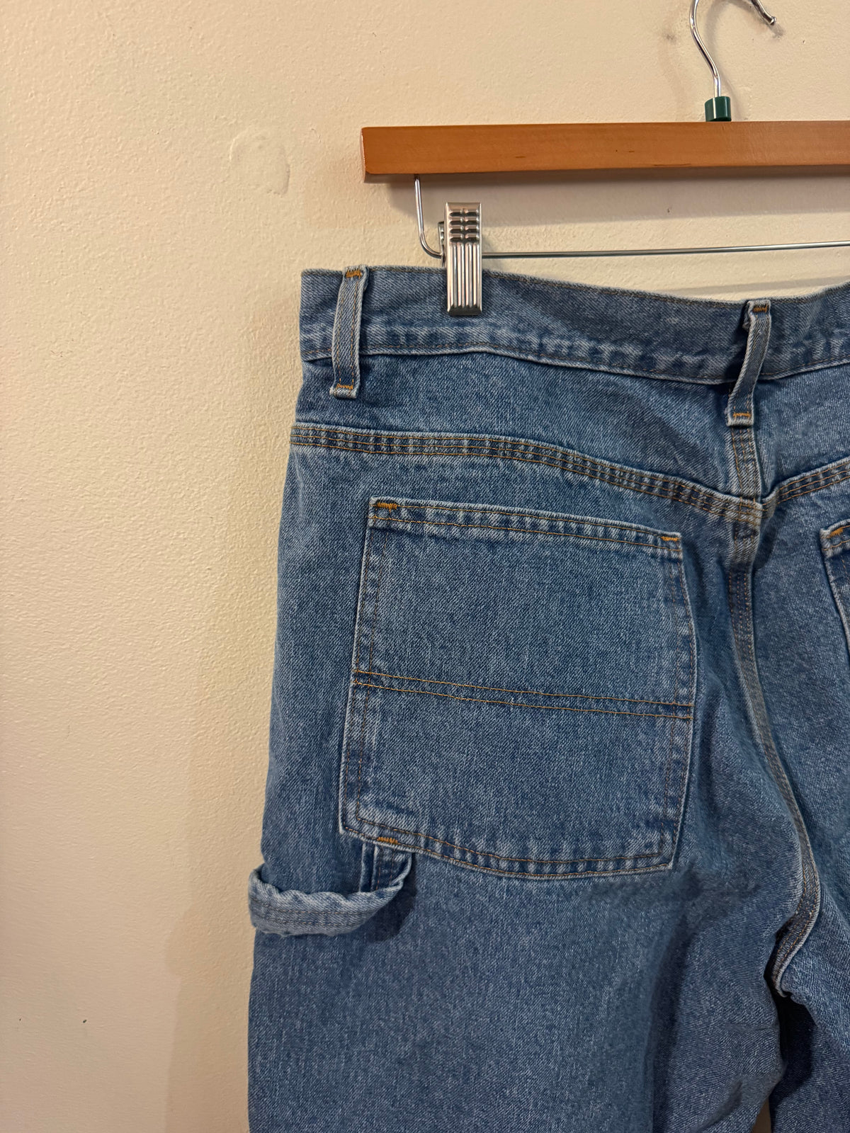 00s Faded Glory Carpenter Shorts (34)
