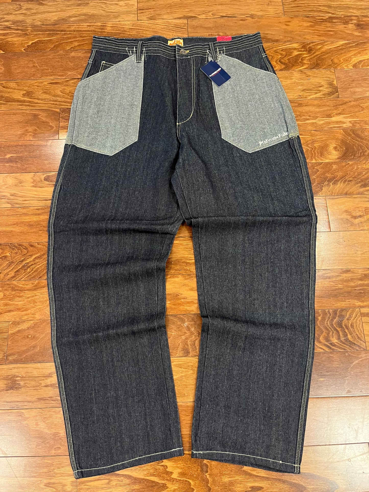 00s Fubu Fat Albert Deadstock Baggy Embroidered Jeans (38 x 34)
