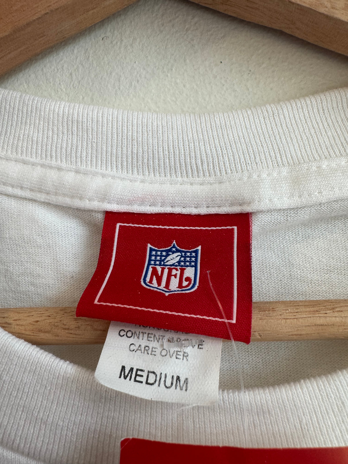 2004 Carolina Panthers v New England Patriots Deadstock  Super Bowl Tee (M)