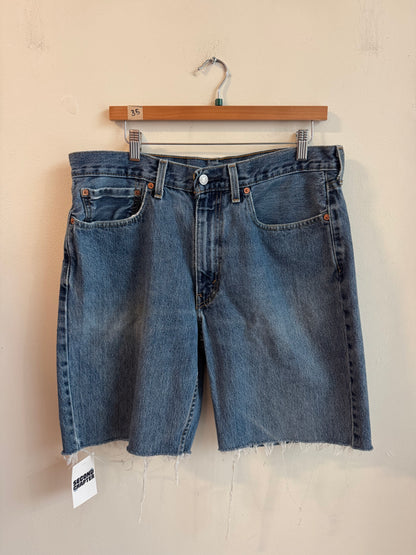2010s Levi's 550 Dark Wash Shorts (35)