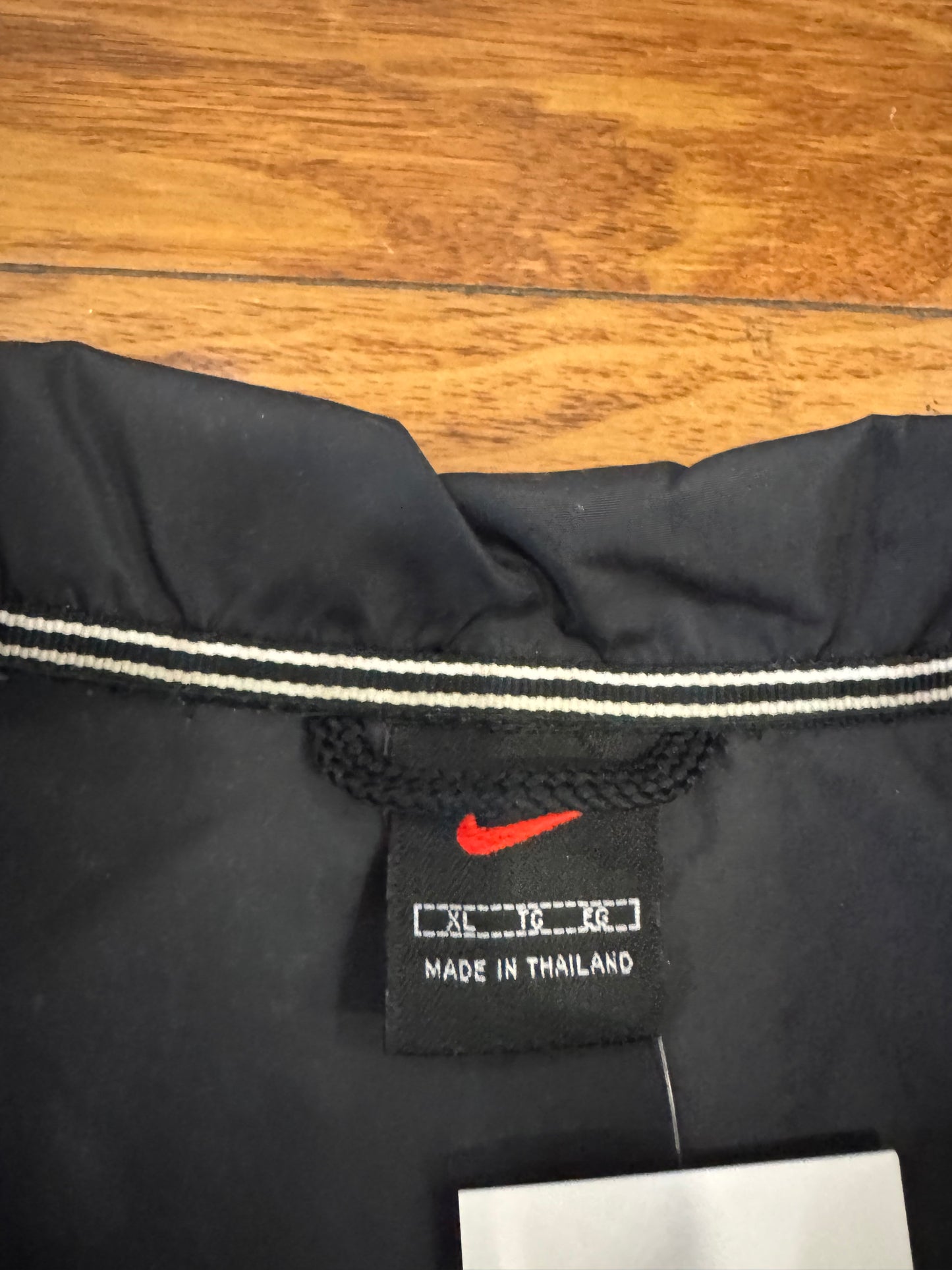 00s Nike Black Striped Lightweight Windbreaker (XL)