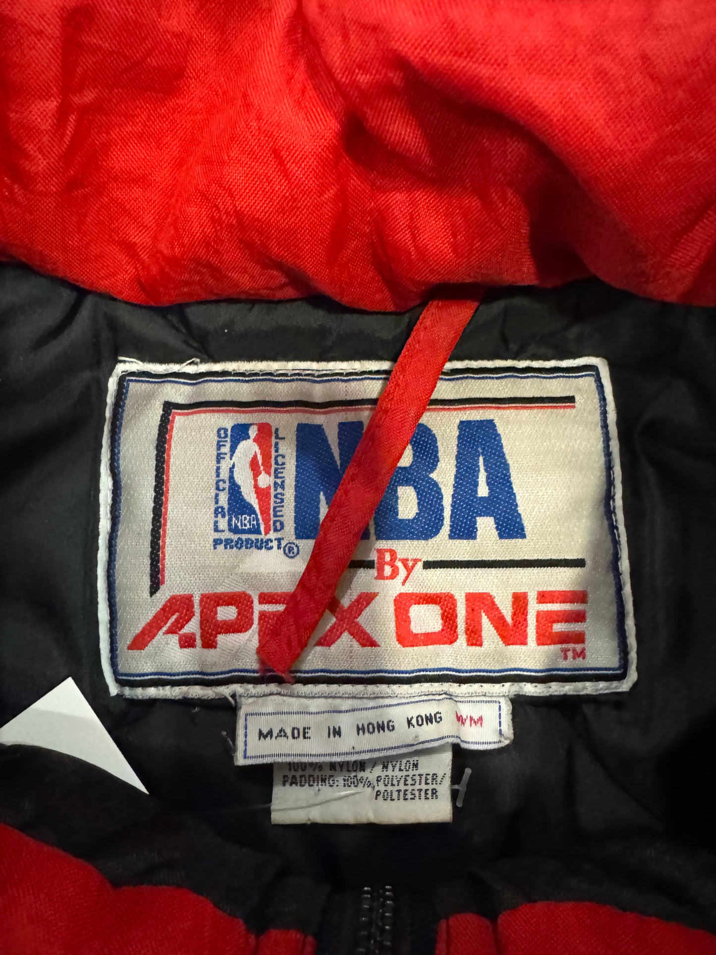 90s Chicago Bulls Apex Hooded Puffer (M)