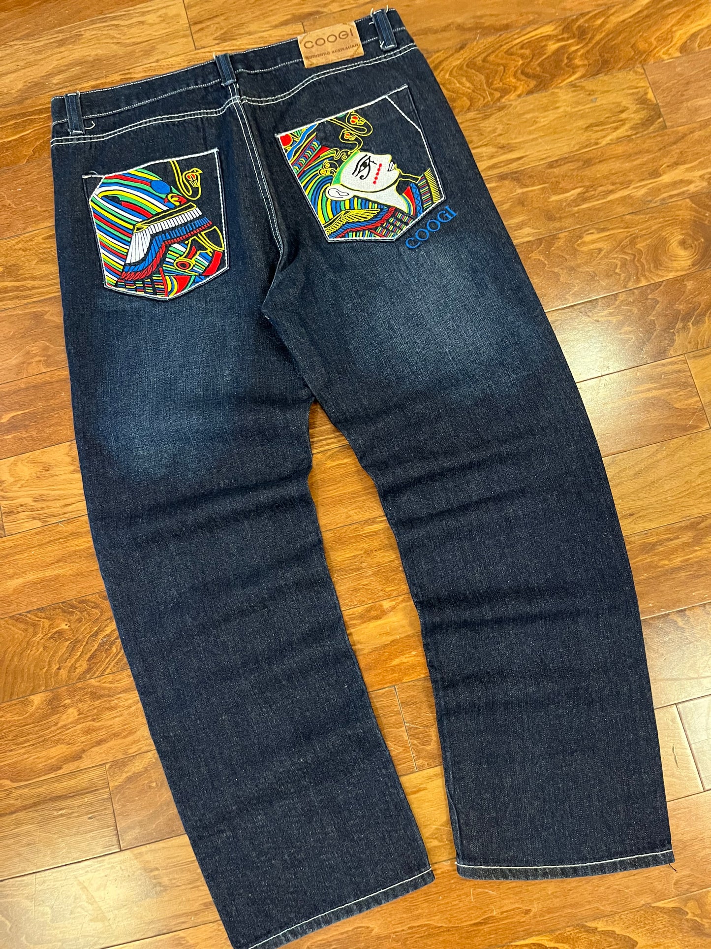 00s Coogi Egyptian Embroidered Jeans (38 x 34)
