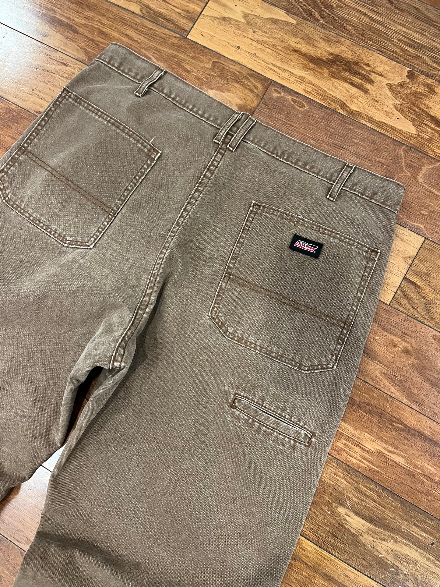 2018 Dickies Mocha Carpenter Pants (38 x 32)