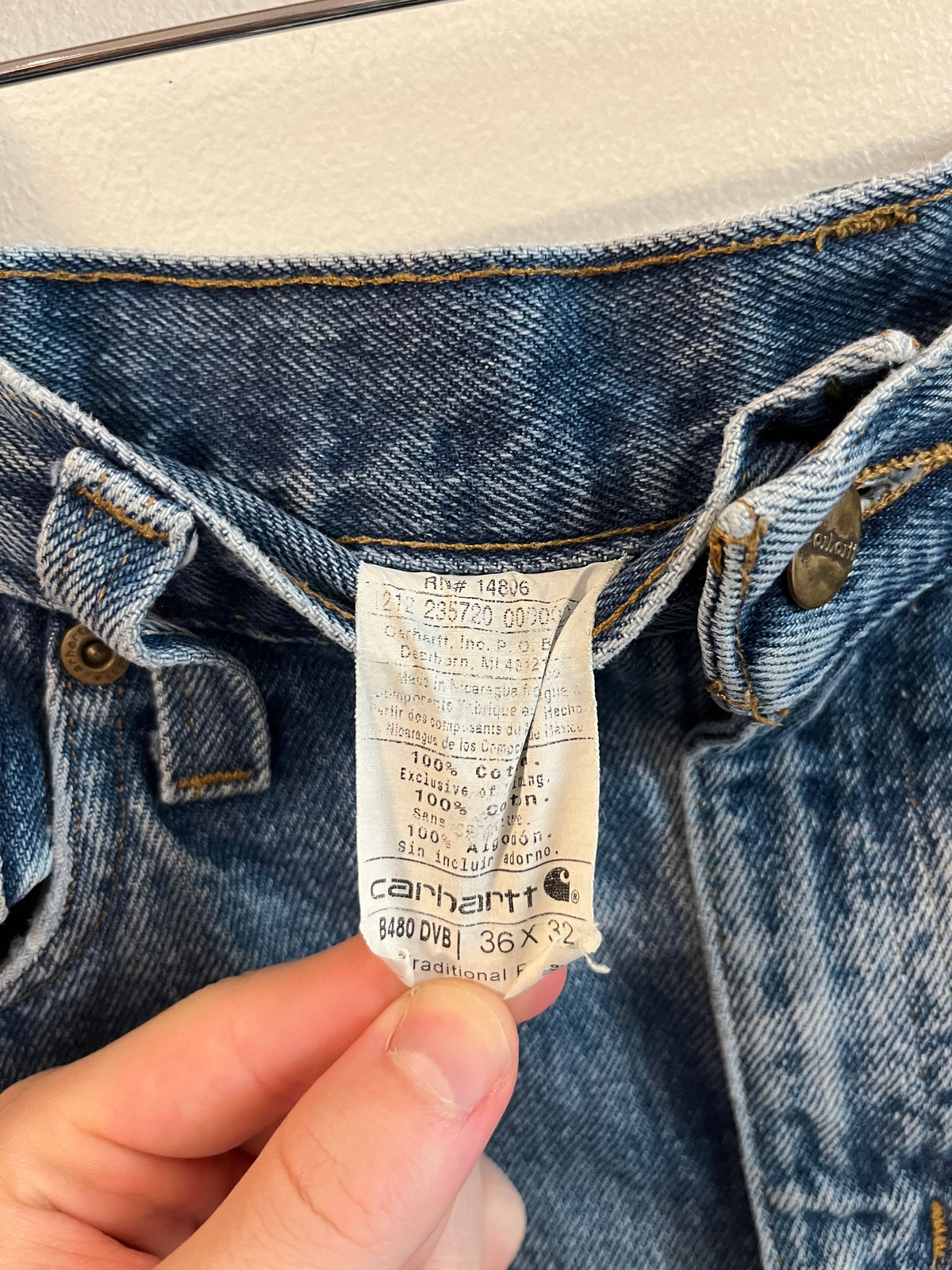 2012 Carhartt Mid Wash Shorts (36)