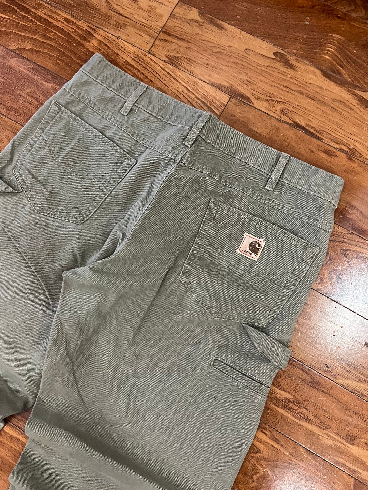 00s Carhartt Olive Green Carpenter Pants (35 x 30)