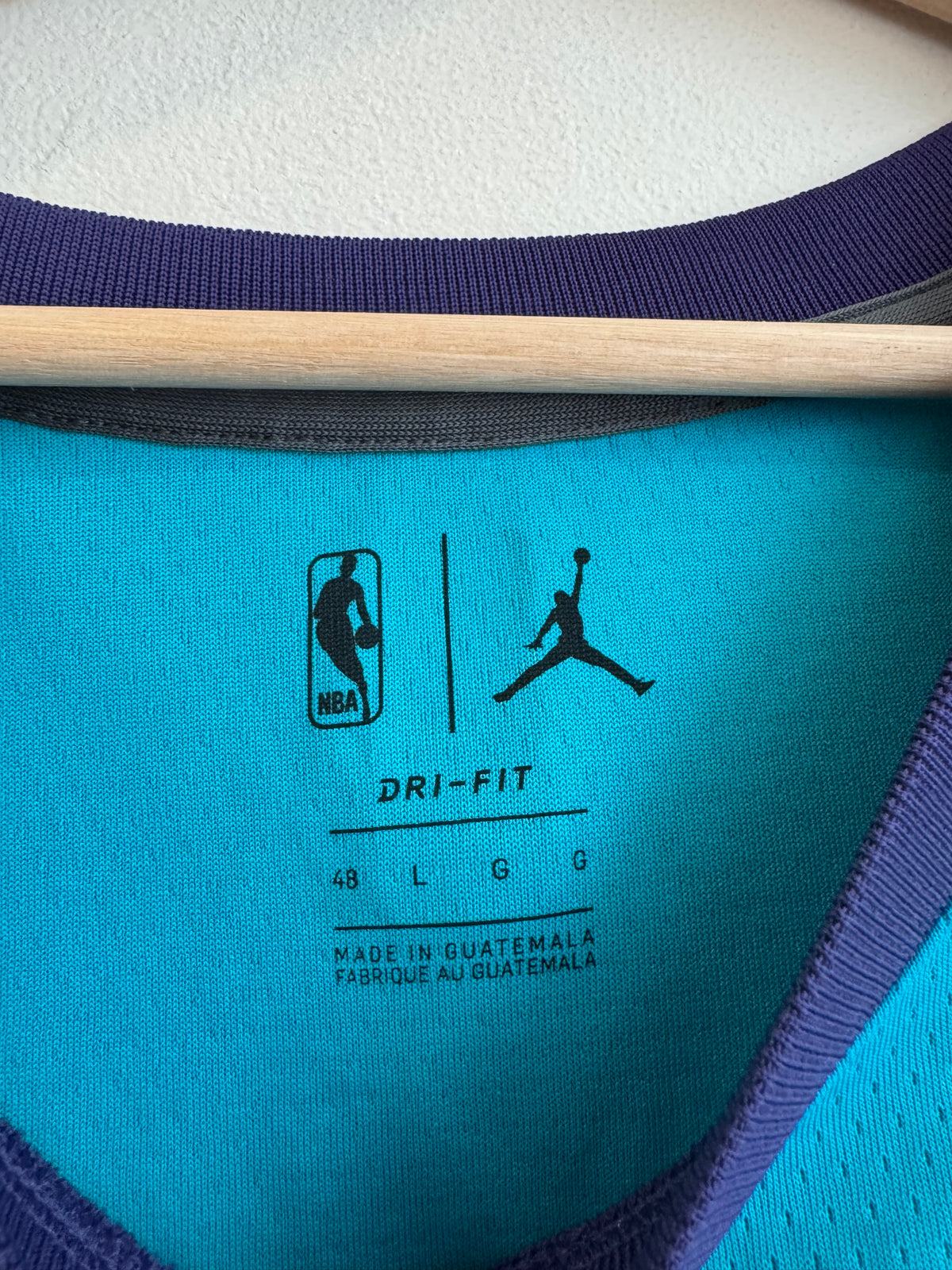 2017 Charlotte Hornets Kemba Walker Teal Jordan Swingman Jersey (L)