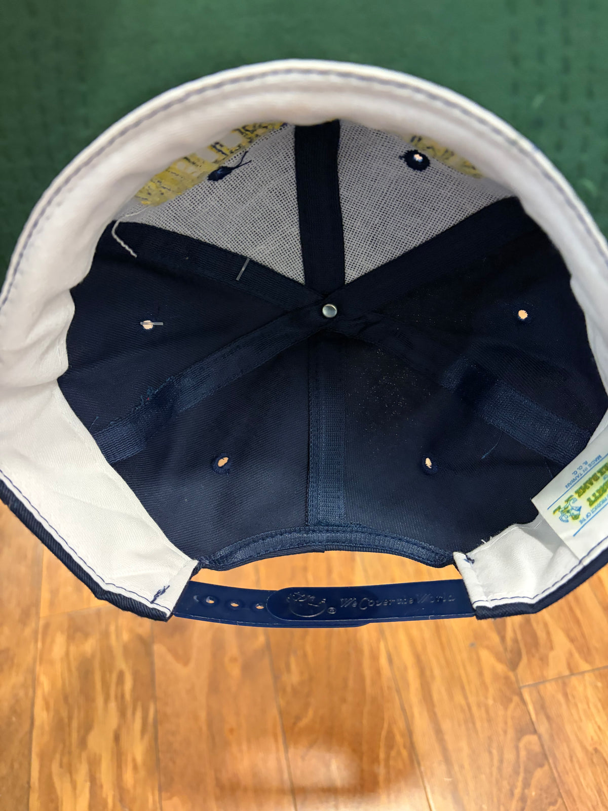 90s Notre Dame Spell Out Deadstock Hat (OS)
