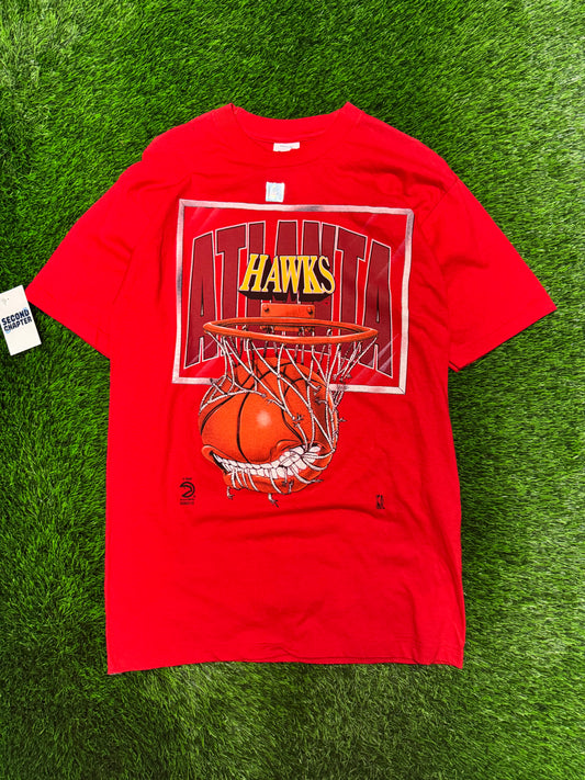 90s Atlanta Hawks Big Graphic Basketball Net Vintage NBA Tee (L)