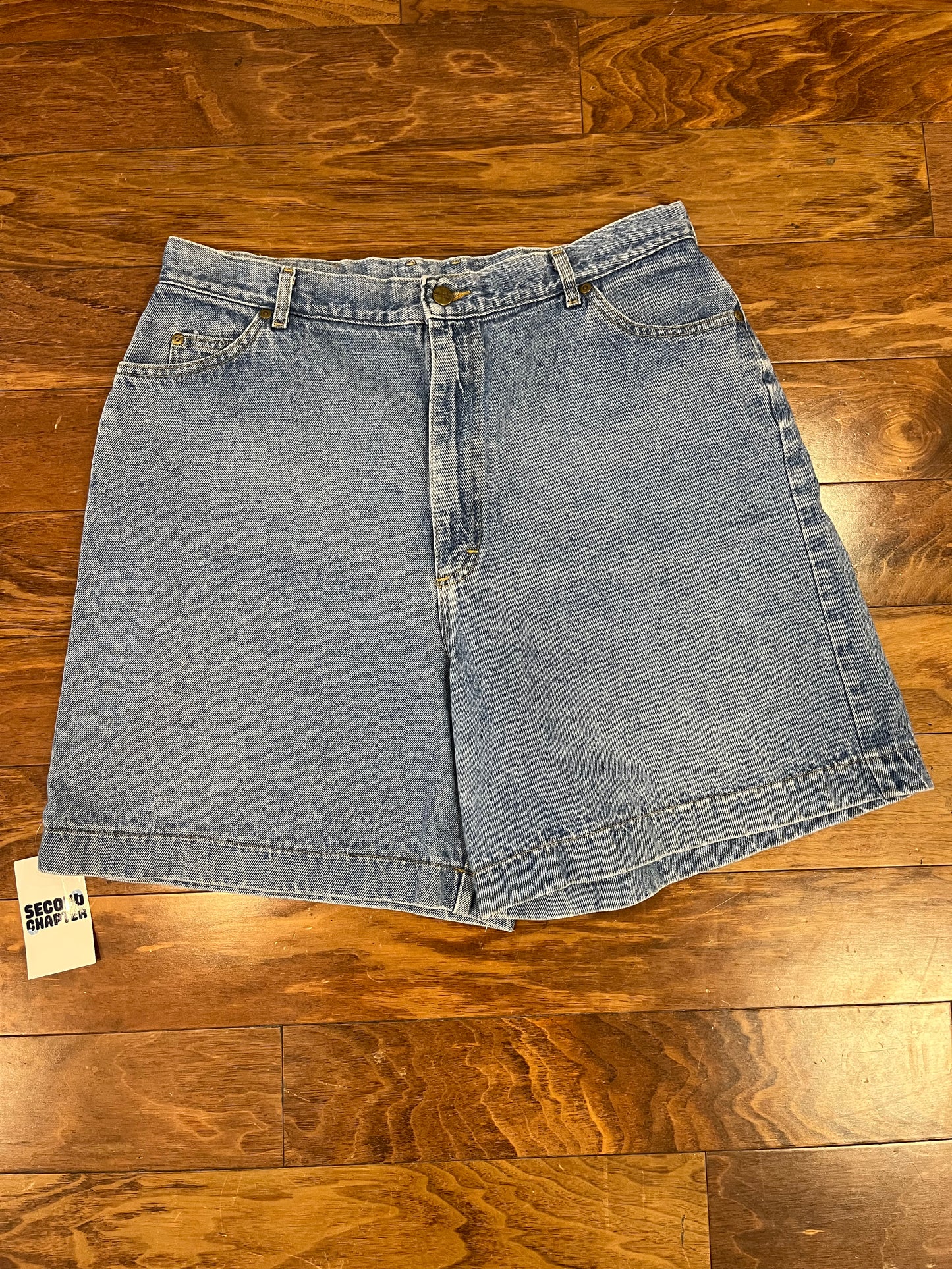 LL Bean Light Wash Women's Shorts (36)