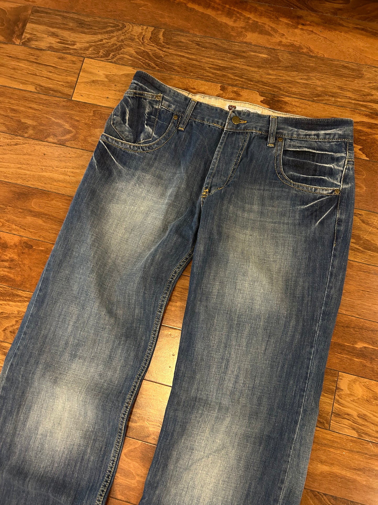 00s Ed Hardy Embroidered Skull Jeans (36 x 32)