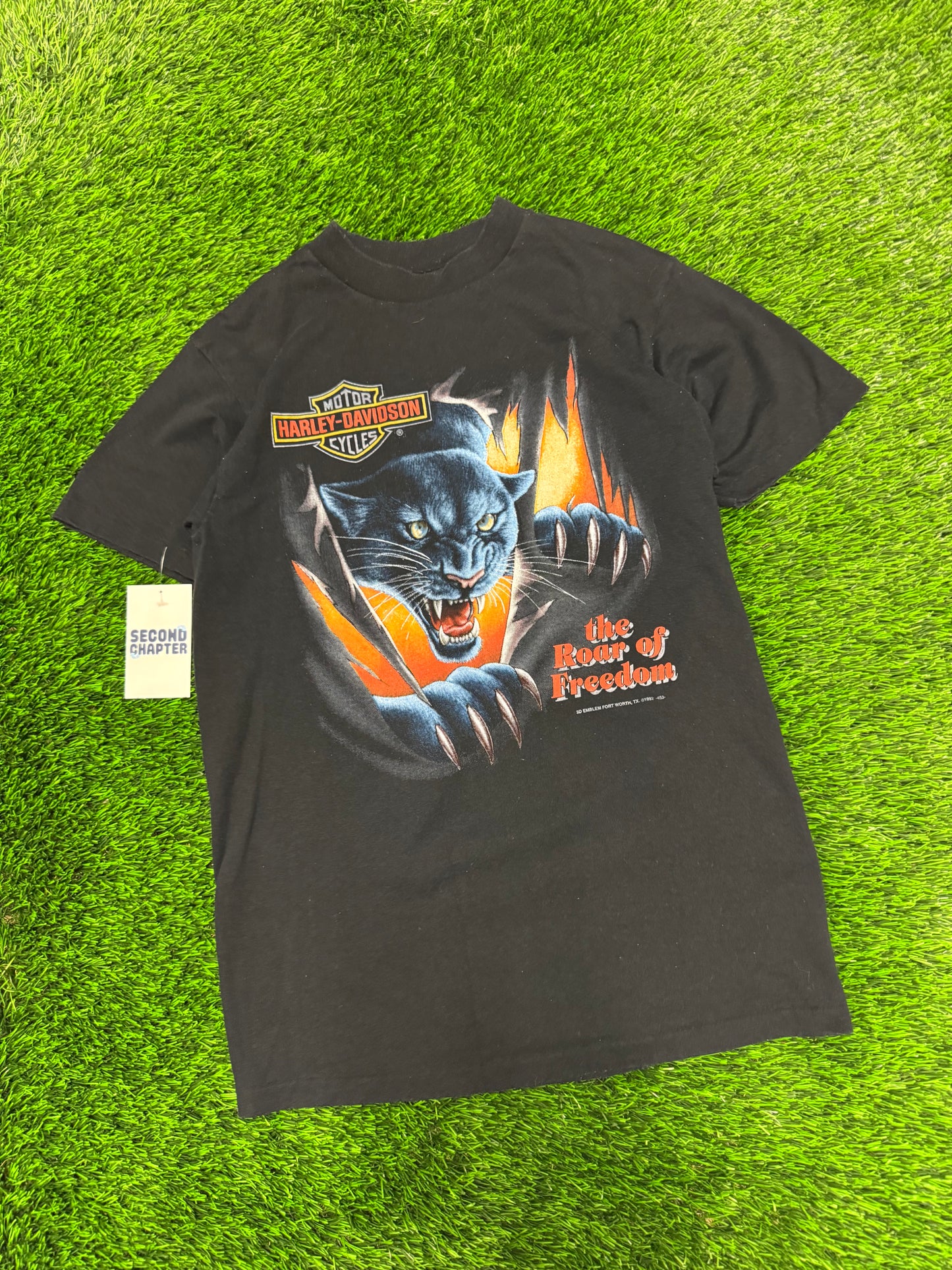 1992 Harley Davidson 3D Emblem Panther "The Roar of Freedom" Vintage Tee (M)