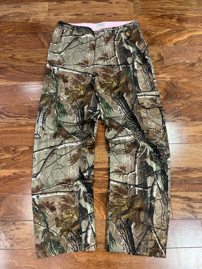 00s Ivory Outfitters Camo Pants (34 x 32)