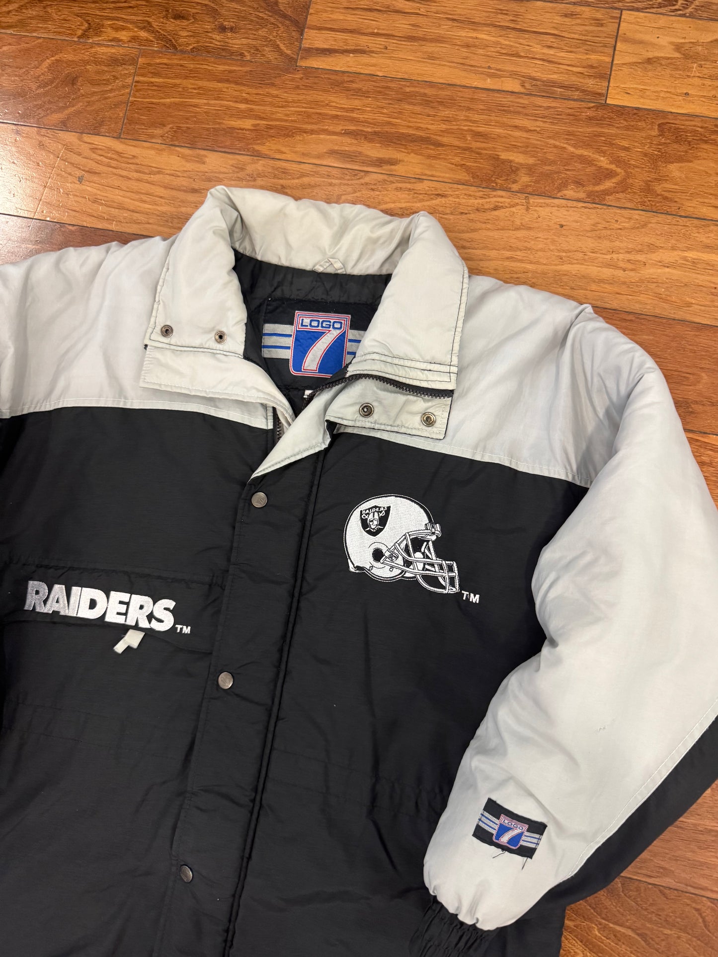 90s Oakland Raiders Vintage Logo 7 Parka Puffer Jacket (M)
