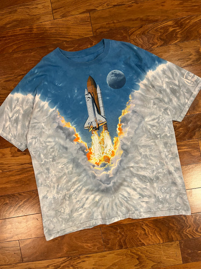 90s Boeing AOP Rocket Endeavor Space Shuttle Vintage Liquid Blue Tie Dye Tee (XXL)