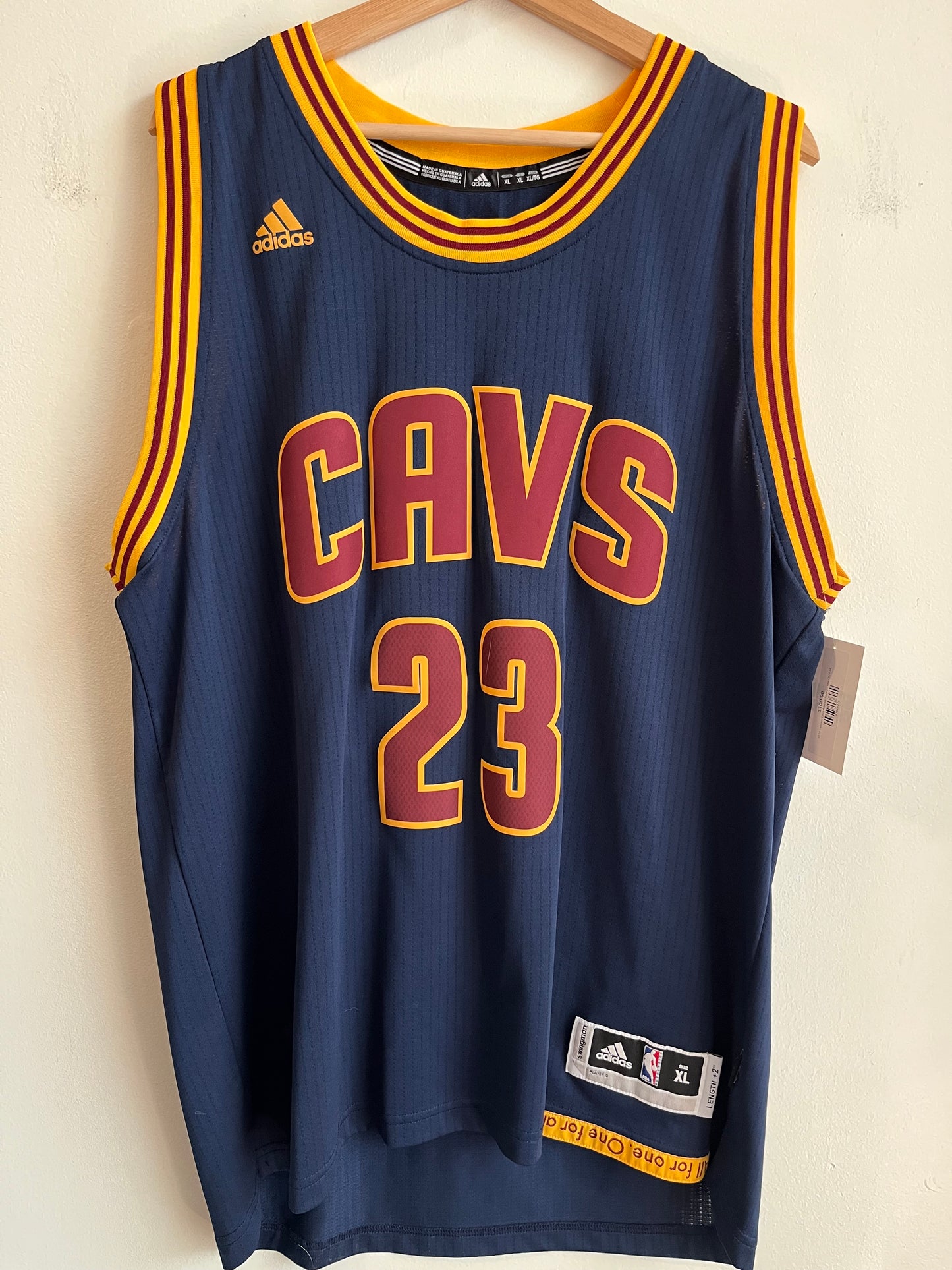 2016 Cleveland Cavaliers Lebron James Adidas Jersey (XL)