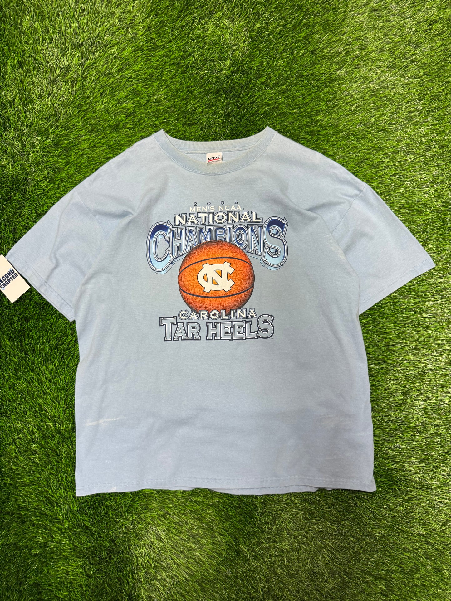 2005 University of North Carolina (UNC) NCAA Champions Stained Tee (XL)