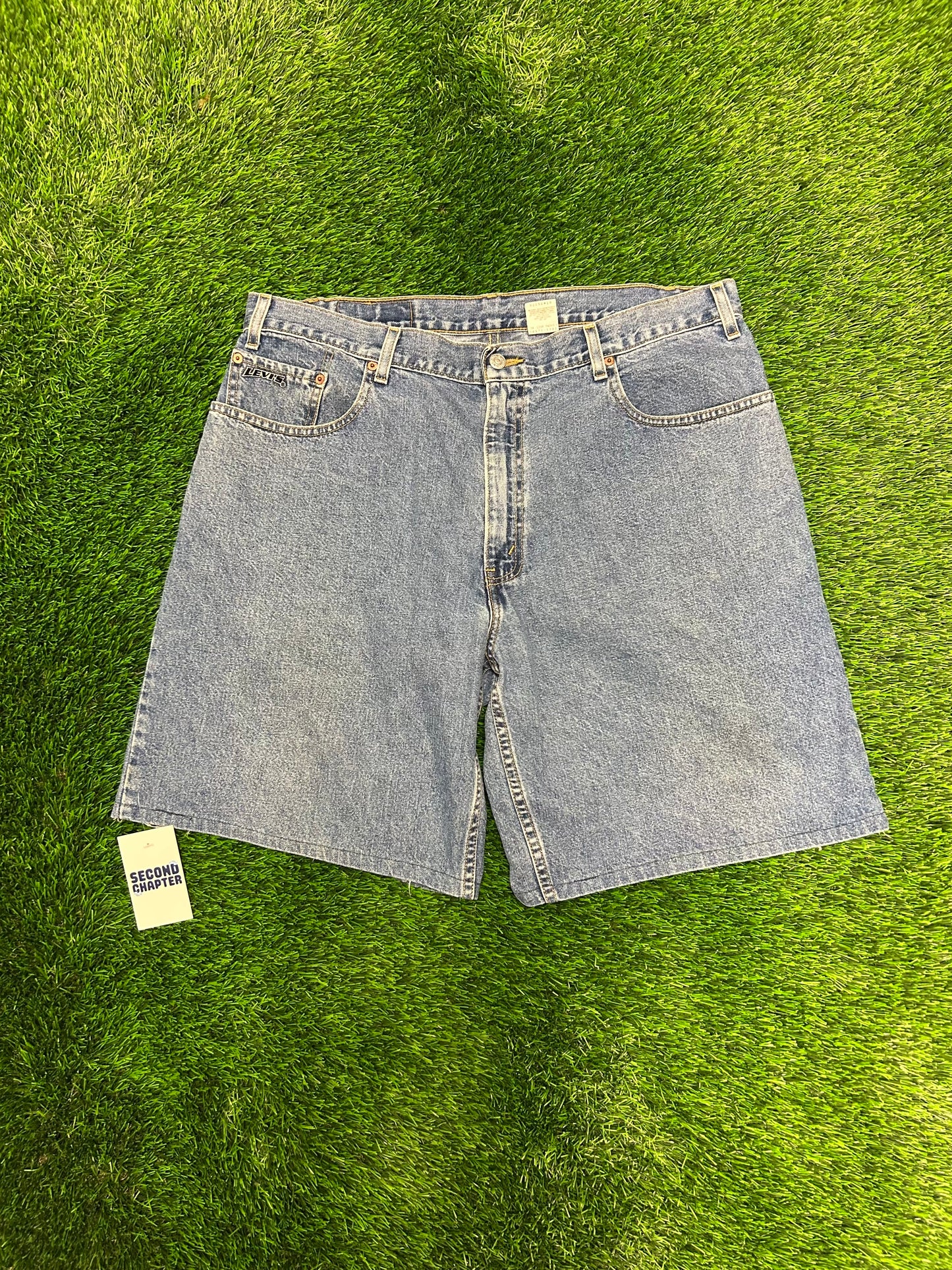 1998 Vintage Levi's Baggy Fit Blue Jean Shorts (38)