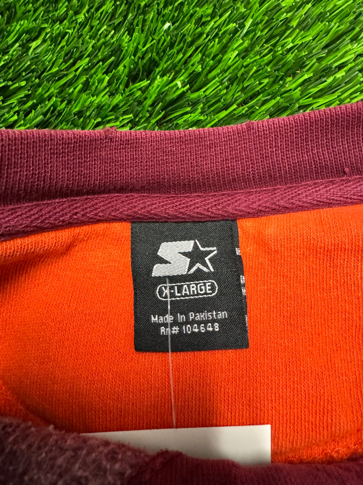 00s Virginia Tech Hokies Spell Out Vintage Starter Crewneck (XL)