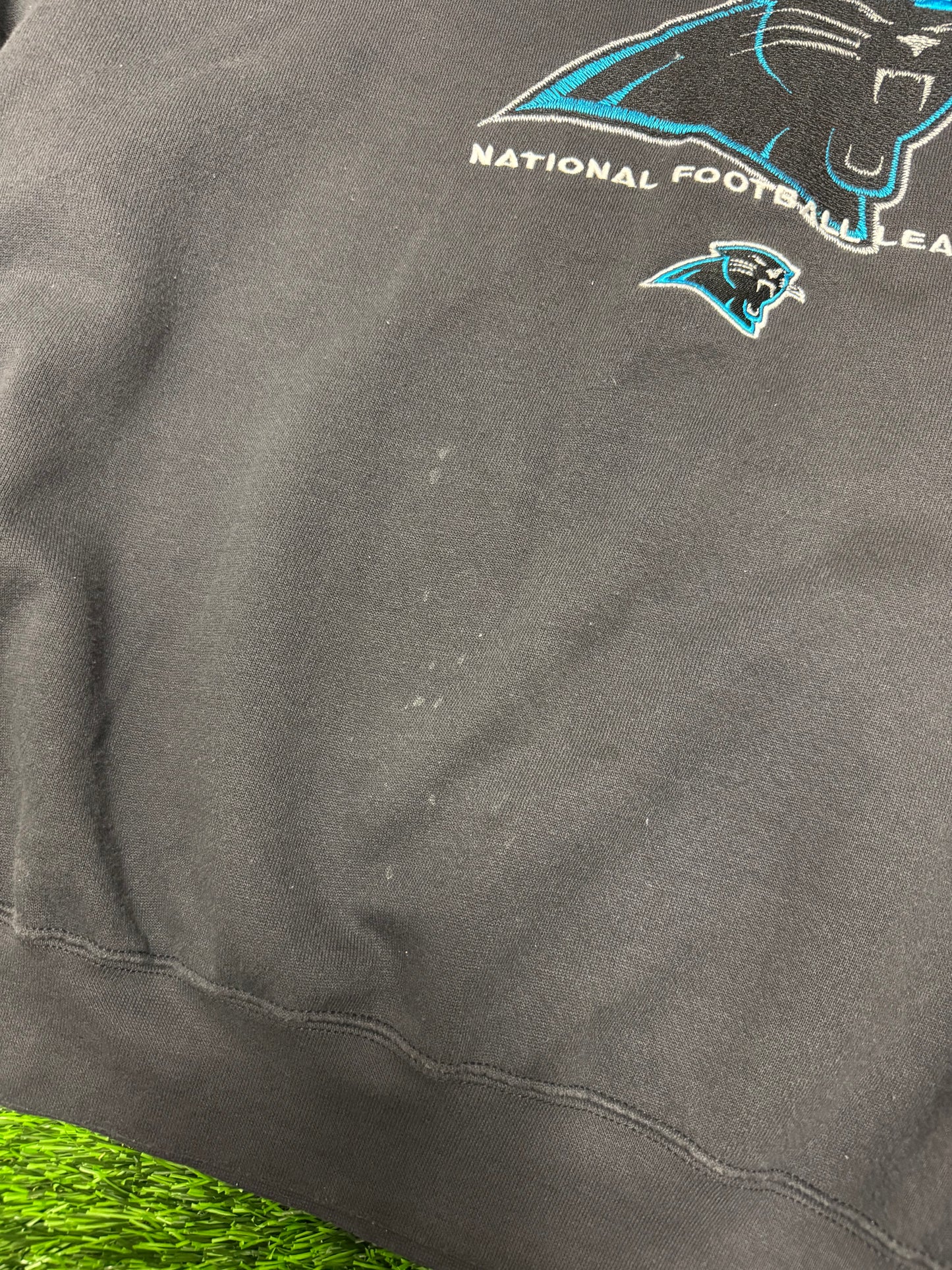 00s Carolina Panthers Embroidered Lee Crewneck (XL)