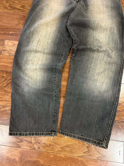 00s Evolution Baggy Faded Jeans (38 x 32)