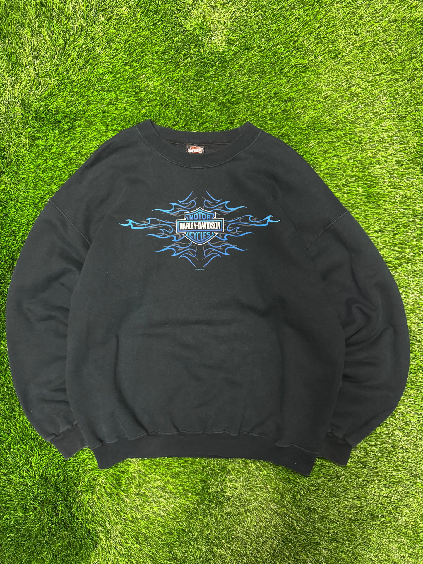 2005 Harley Davidson Vintage Blue Flames Tribal Baltimore Vintage Crewneck (L)