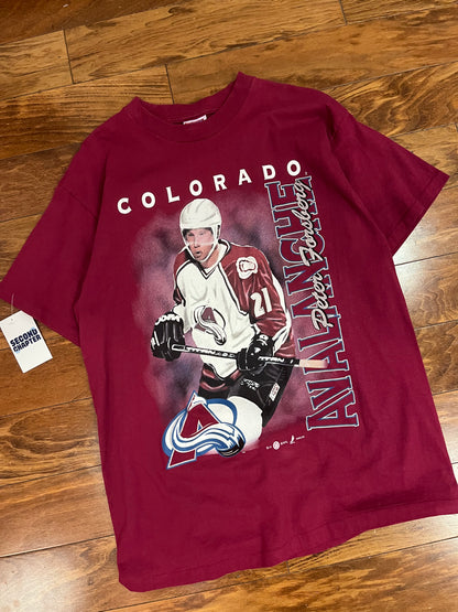 90s Colorado Avalanche Peter Forsberg Vintage NHL Tee (L)