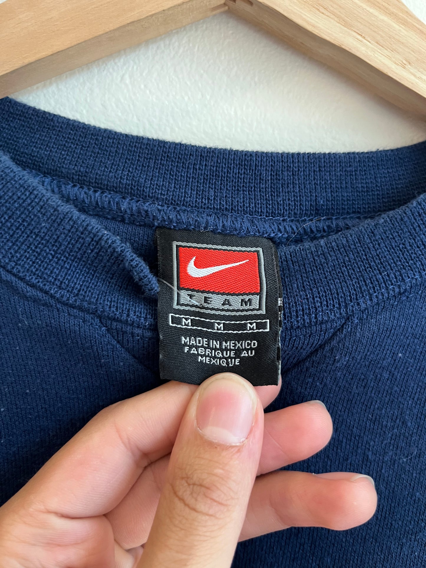 00s UNC Nike Center Swoosh Essential Crewneck (M)