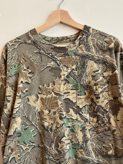 00s Walls Camo Pocket Tee (L)