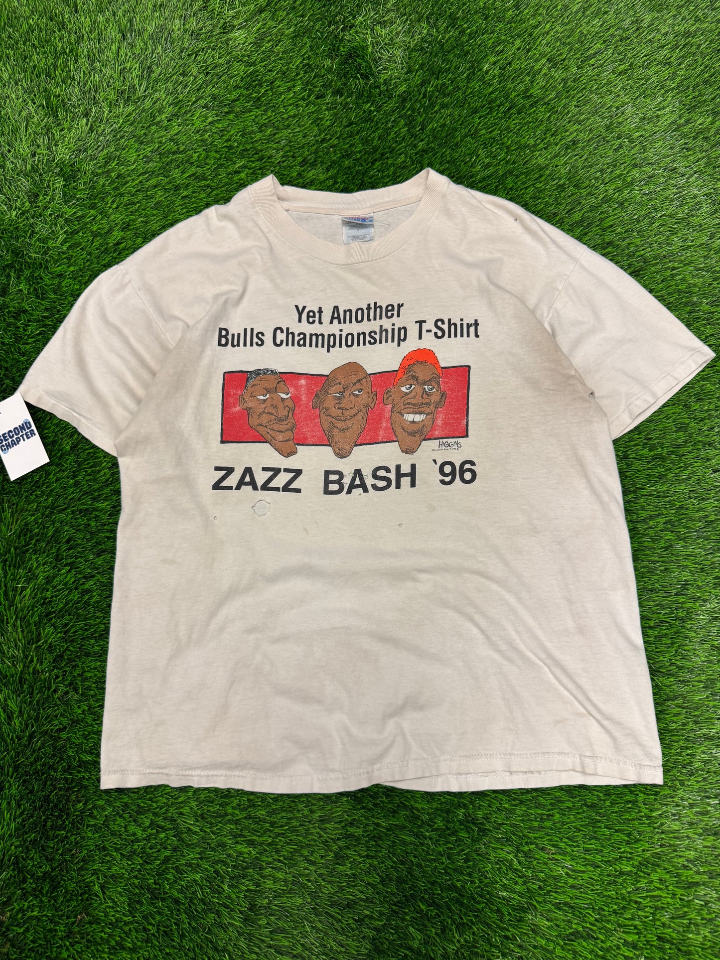 1996 Chicago Bulls "Yet Another Bulls Championship T-Shirt" Zazz Bash Pippen, Jordan & Rodman Distressed Caricature NBA Vintage Tee (XL)