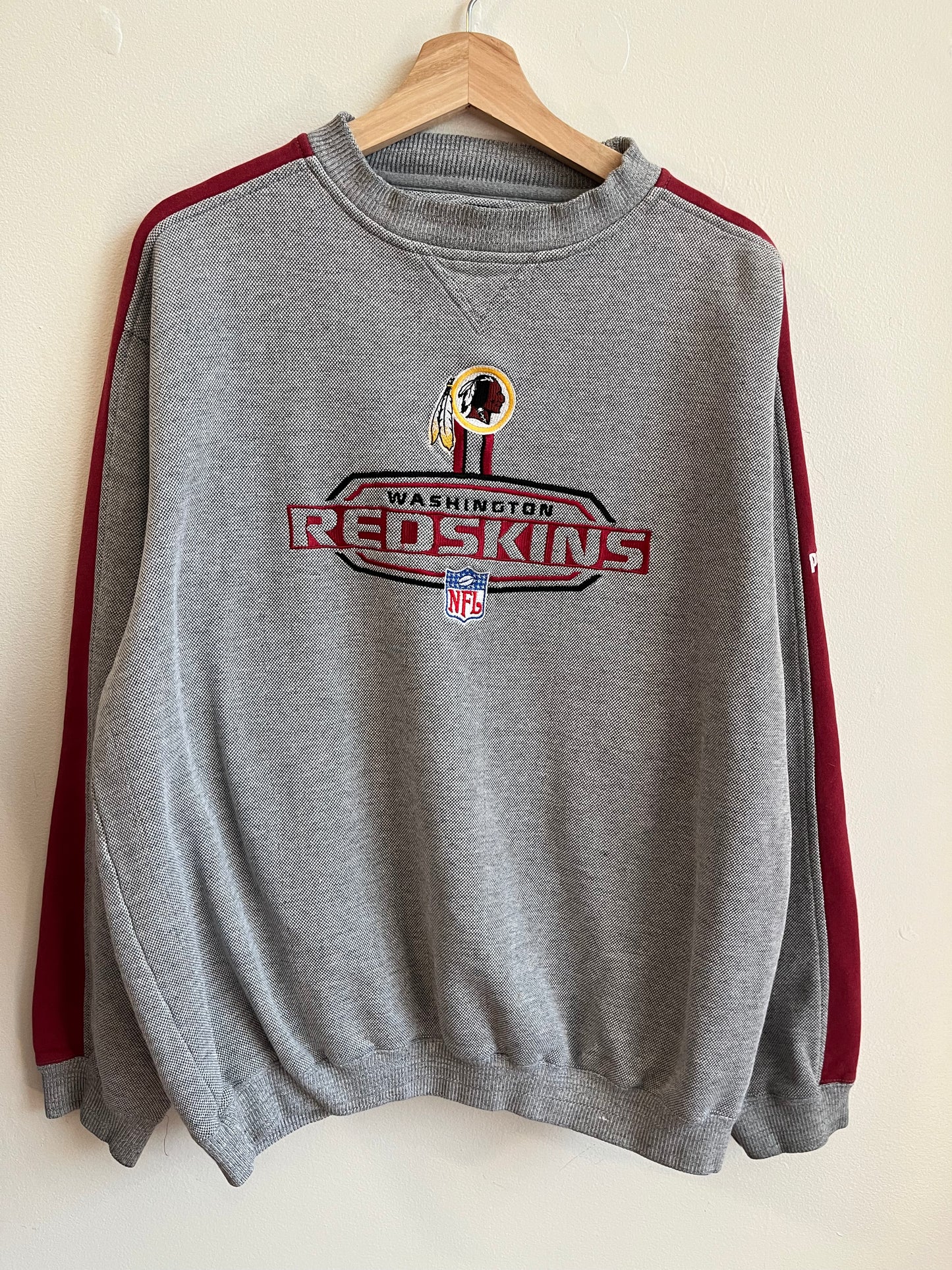 90s Washington Redskins Puma Embroidered Crewneck (L)
