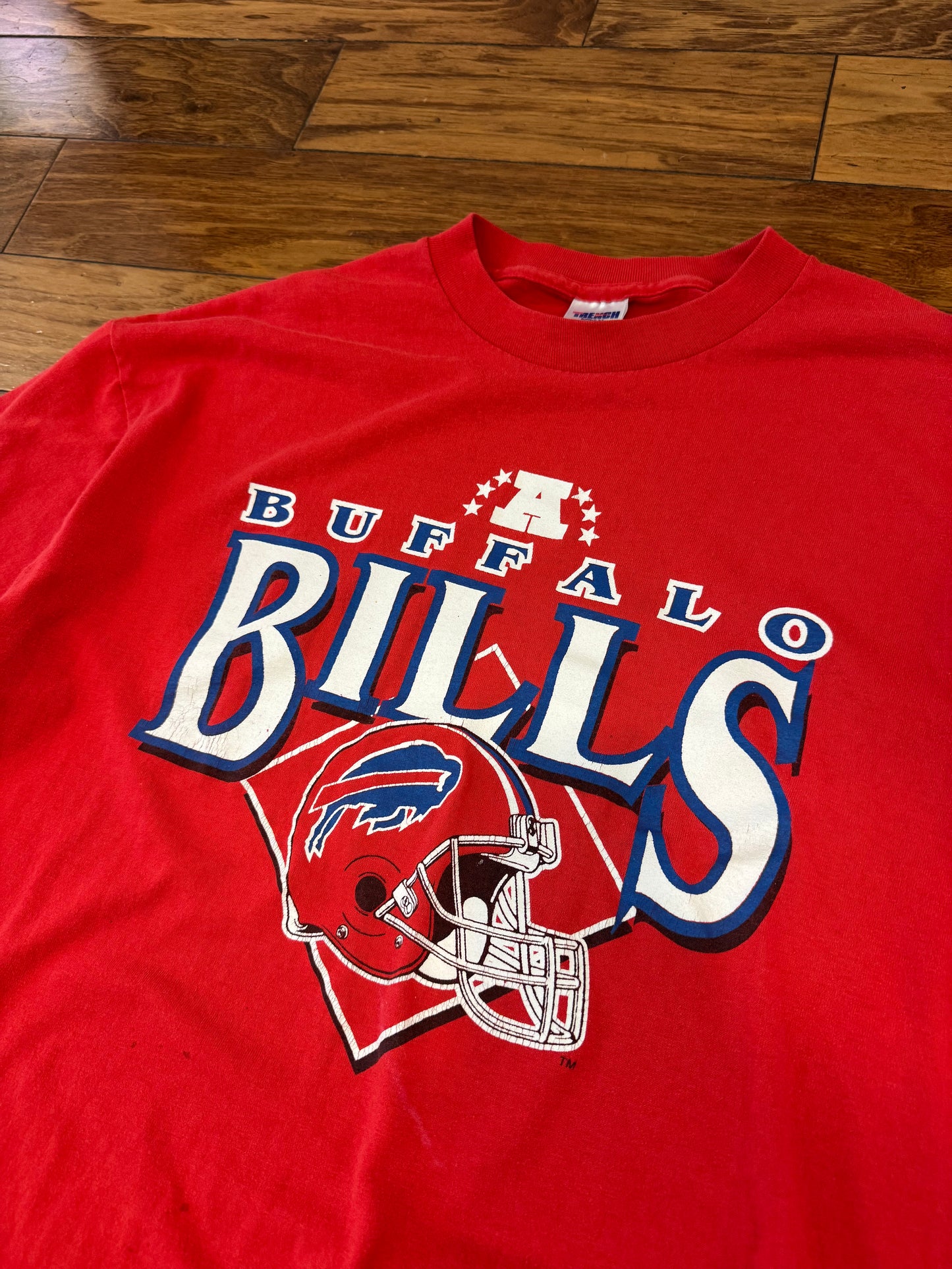 1988 Buffalo Bills Vintage NFL Helmet Tee (XL)