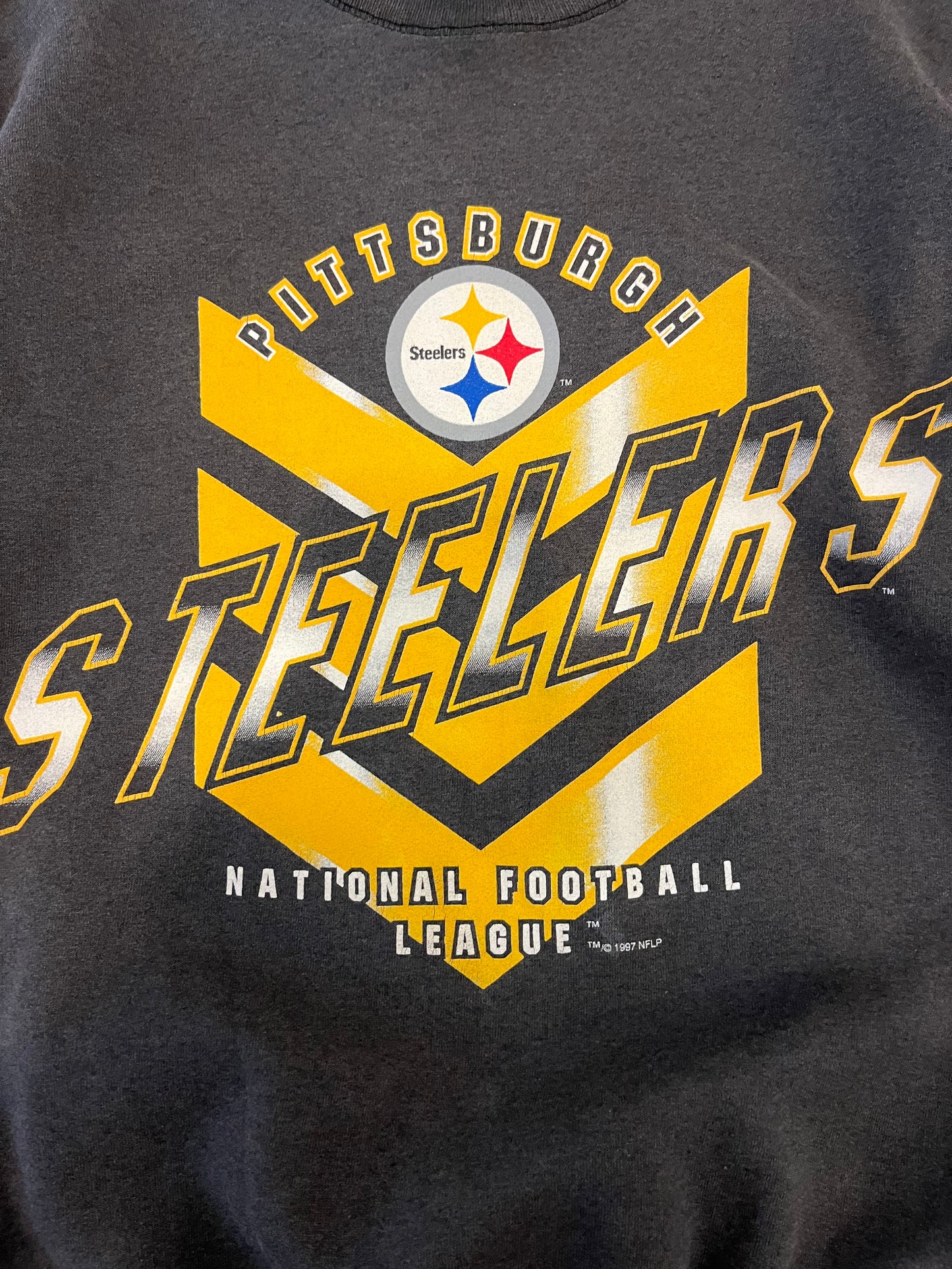 1997 Pittsburgh Steelers NFL Faded Crewneck (L)