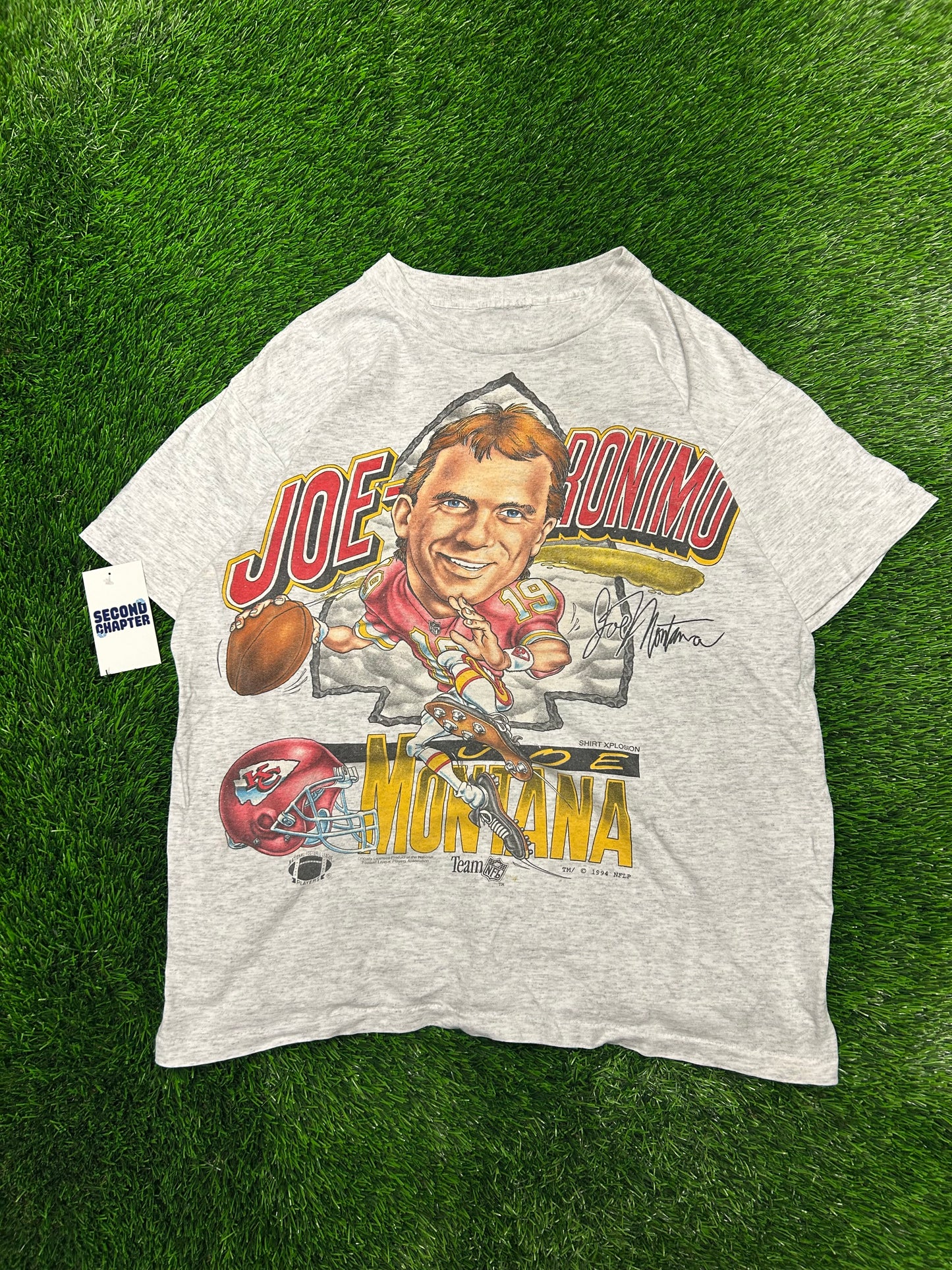 1994 Joe Montana "Joe-Ronimo" Kansas City Chiefs Vintage Caricature Tee (L)