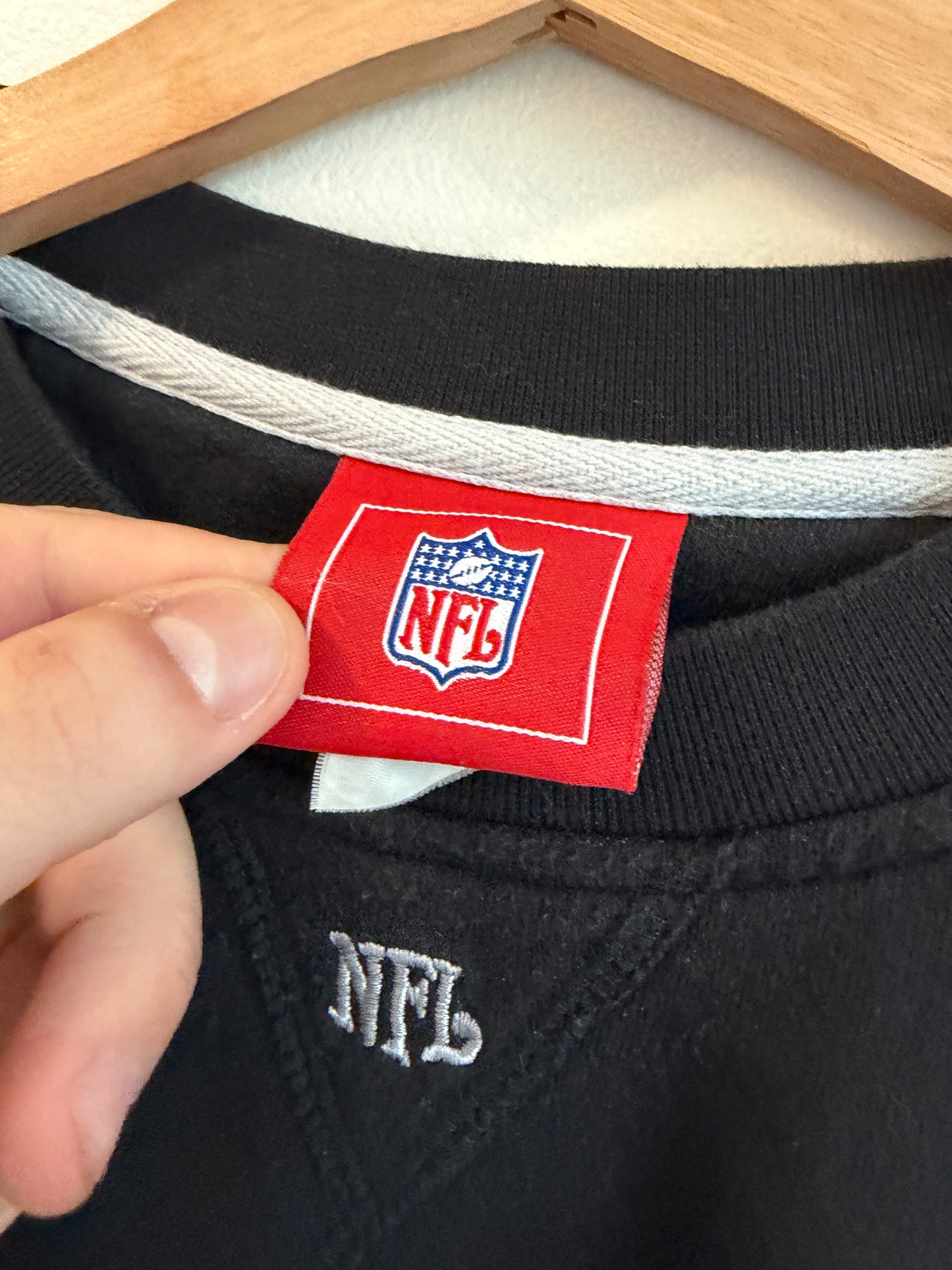 00s Oakland Raiders NFL Spell Out Crewneck (L)
