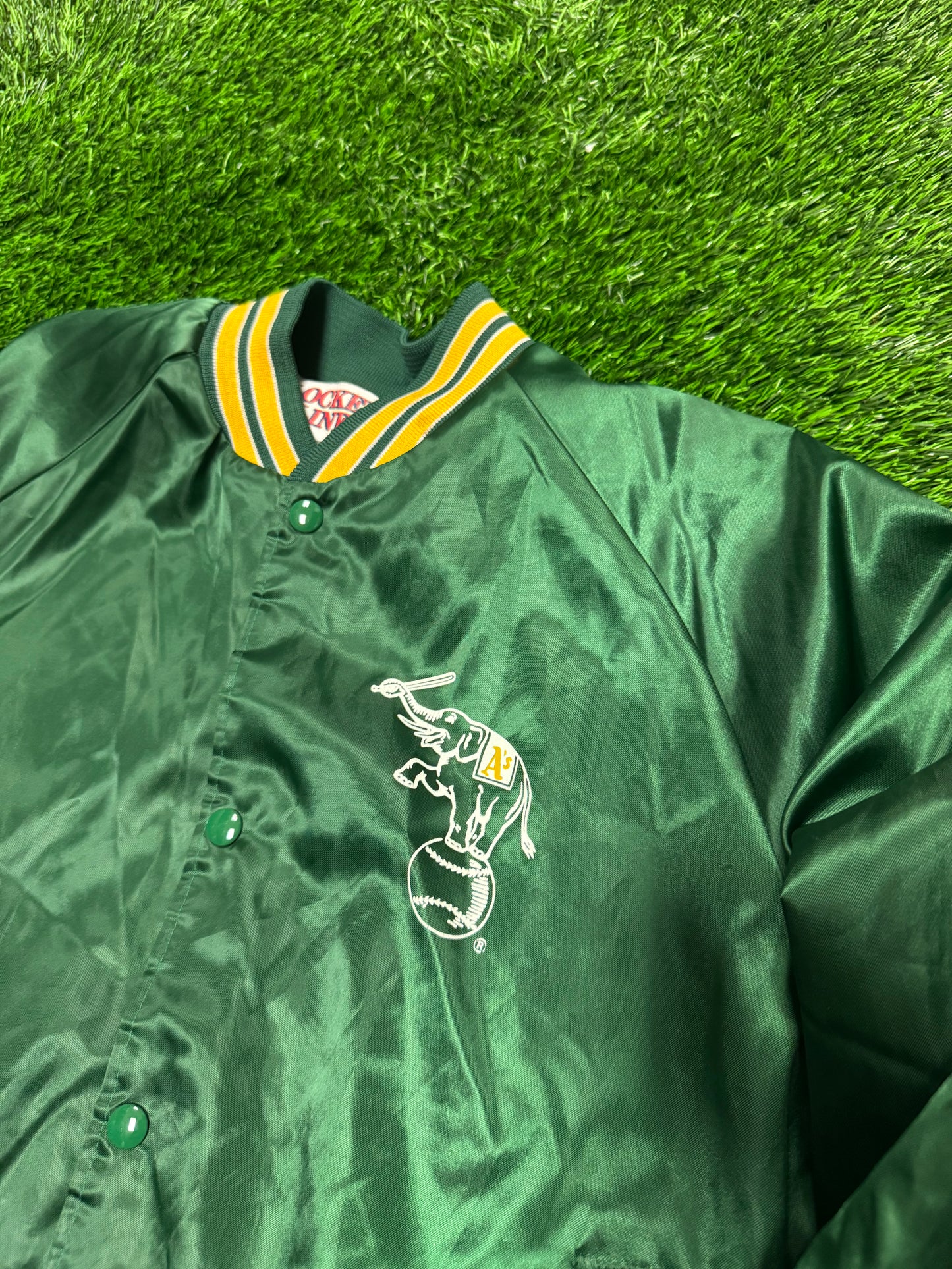1992 Oakland Athletics Vintage Locker Line Satin Jacket (M)