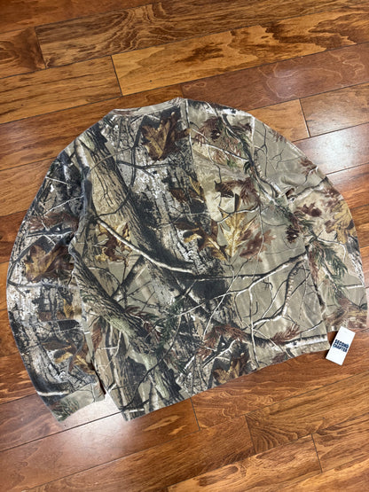 2010s Real Tree Camo Henley Long Sleeve Shirt (L)