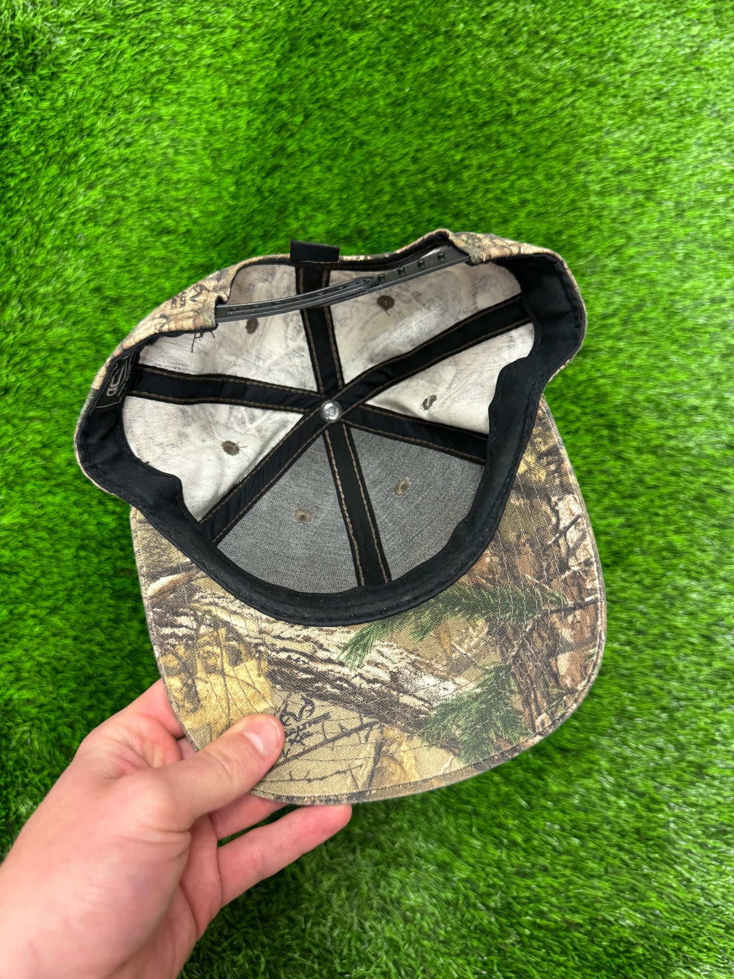 00s Real Tree Camo Youth Snapback Hat (Youth OS)