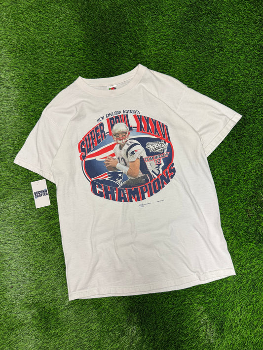 2002 New England Patriots Tom Brady Tee (L)