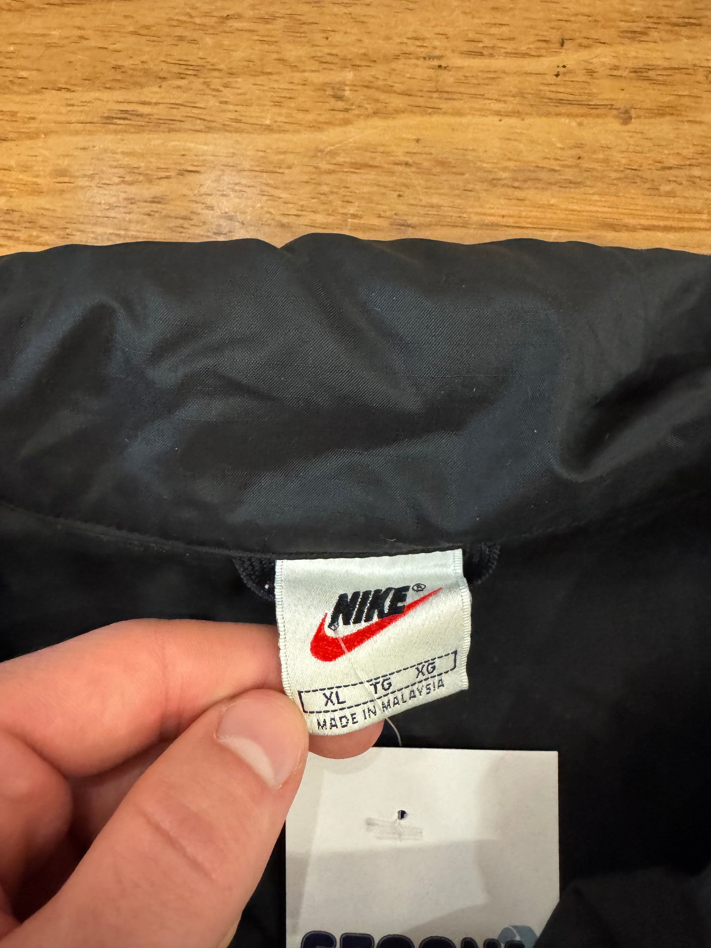 90s Nike Vertical Stripe Windbreaker (XL)