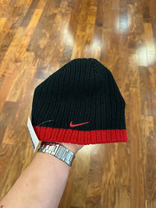 00s Nike Center Swoosh Beanie (Youth)