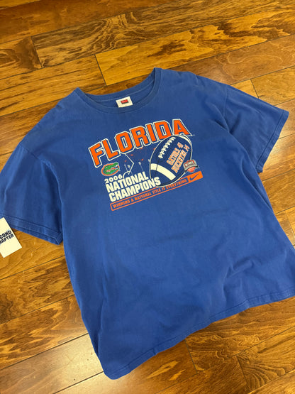 2006 University of Florida (UF) Vintage Gators Football Nike Tee (XL)