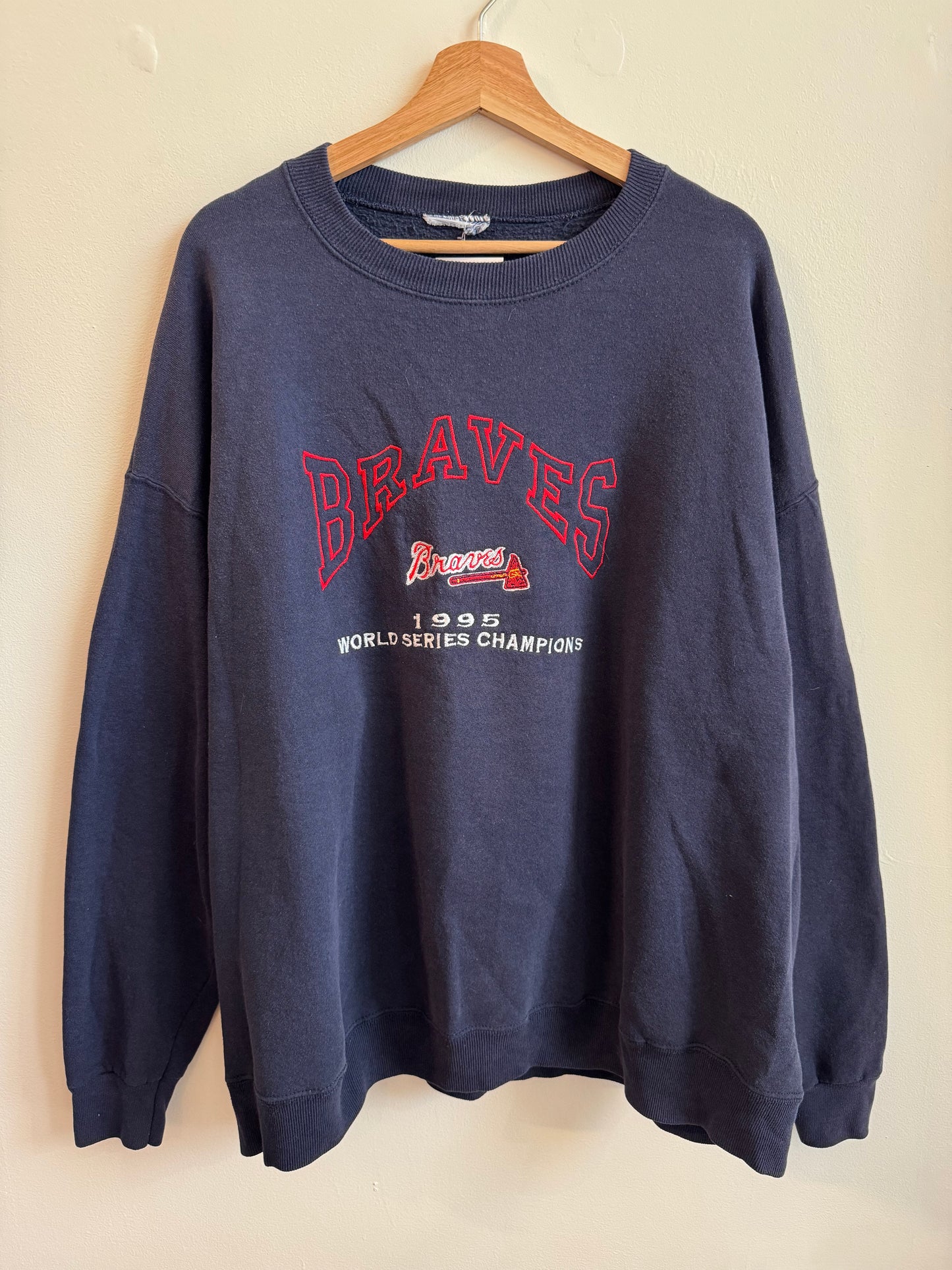 1995 Atlanta Braves Lee Sports Embroidered Crewneck (XXL)